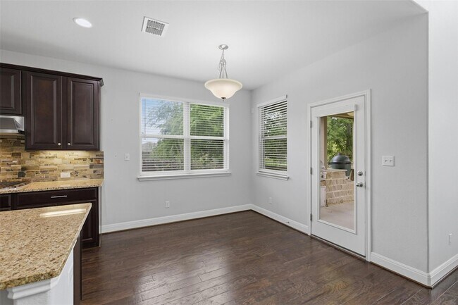 Building Photo - 1017 Fred Couples Ct