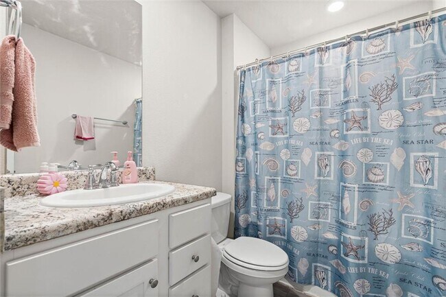 Building Photo - 2599 Cedarwood St