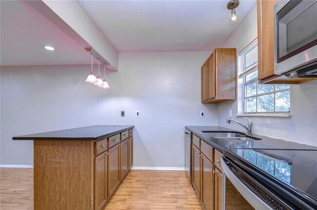 Building Photo - 14416 Reuter Strasse Cir