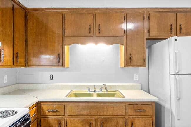 Building Photo - 113 Tandy Dr