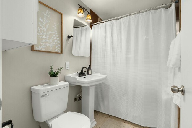 Building Photo - 123 Martin Luther King Jr Way