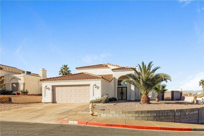 Building Photo - 415 Opal Dr