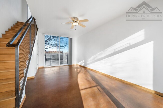 Building Photo - 1346 Pacheco St
