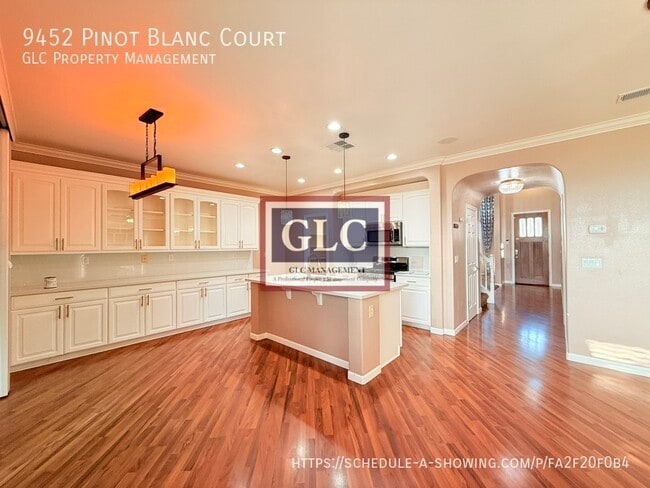 Building Photo - 9452 Pinot Blanc Ct