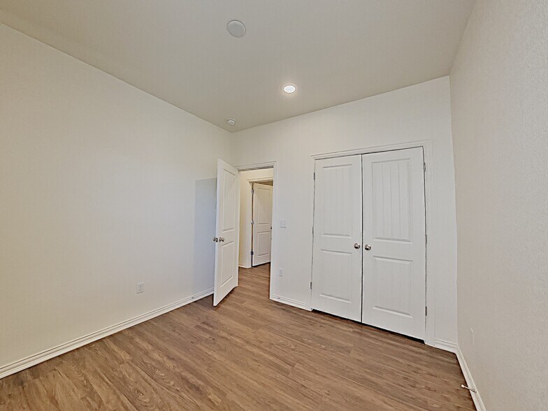 Building Photo - 333 Pebble Beach Run