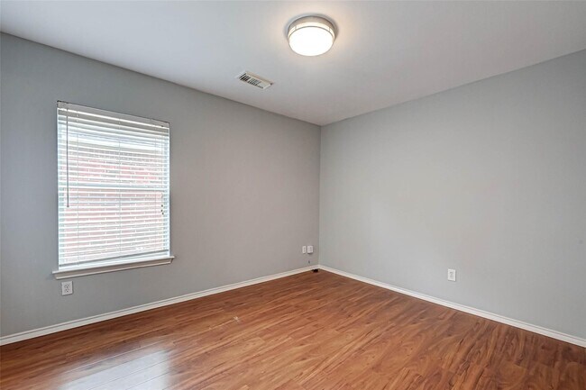 Building Photo - 7306 Autumn Aspen Ln