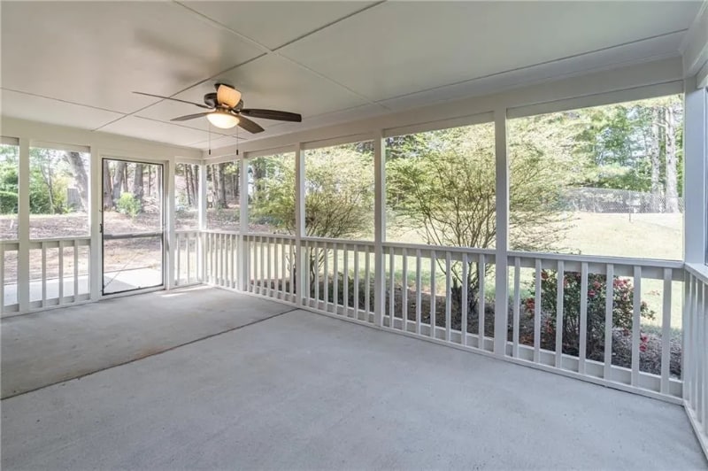 Building Photo - 1190 Mercury Dr SE