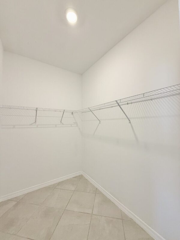 Building Photo - 16304 Quesa Dr