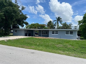 Building Photo - 2148 Aldridge Ave