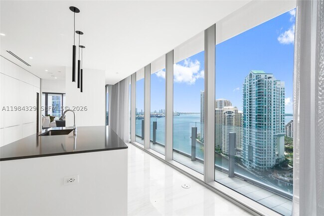 Building Photo - 300 Biscayne Blvd
