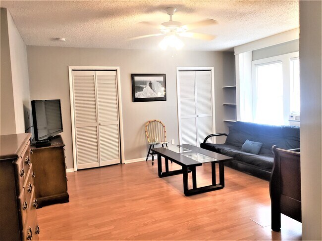 Building Photo - 1839 Salem Rd