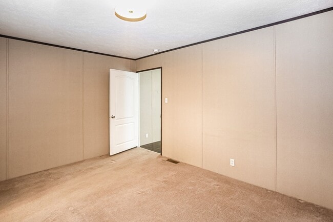 Building Photo - 106 Barkley Ln