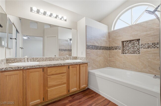 Building Photo - 8221 Tone St