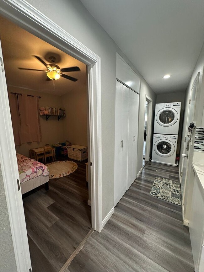 Building Photo - Inviting 3-Bedroom | 2-Bathroom Home in National City