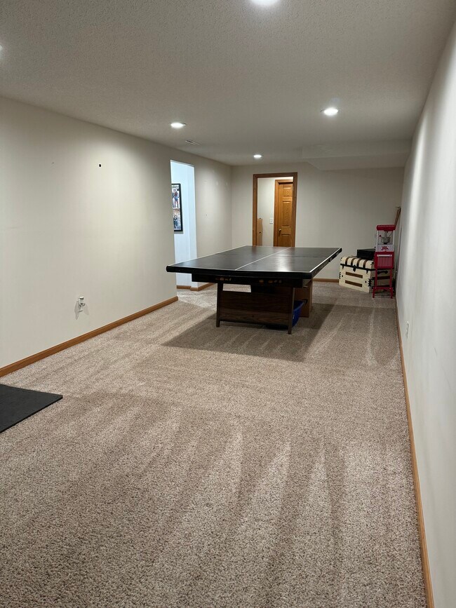 Basement - 108 Bluwood Ave