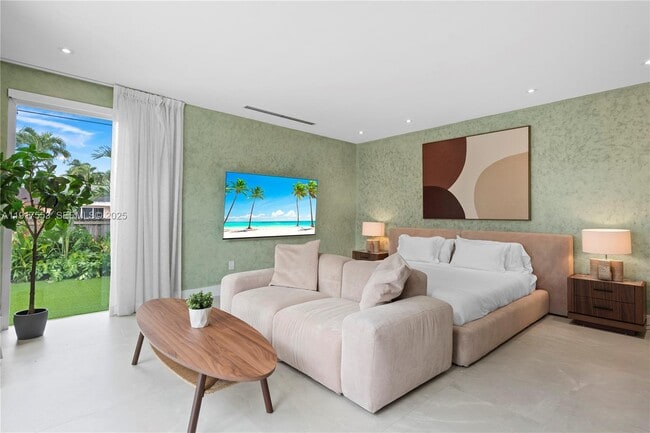 Building Photo - 1881 NE 196th Terrace