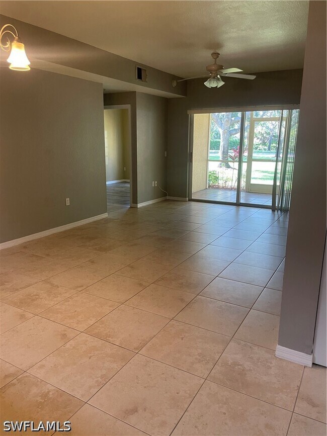 Building Photo - 20321 Estero Gardens Cir