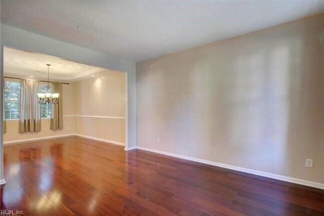 Building Photo - 141 Baker Farm Dr