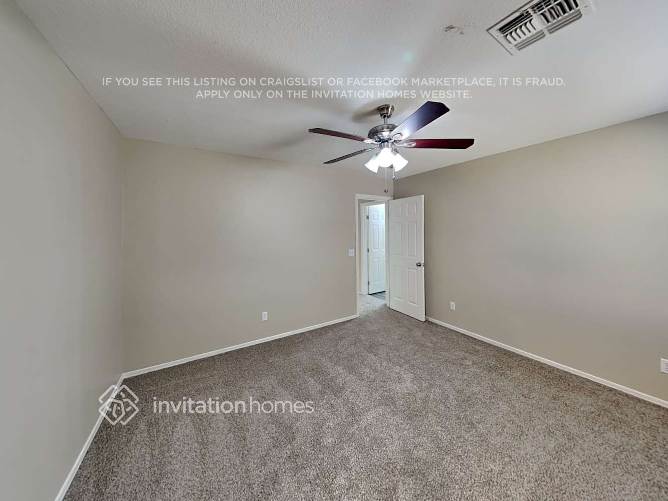 Building Photo - 30546 N Honeysuckle Dr