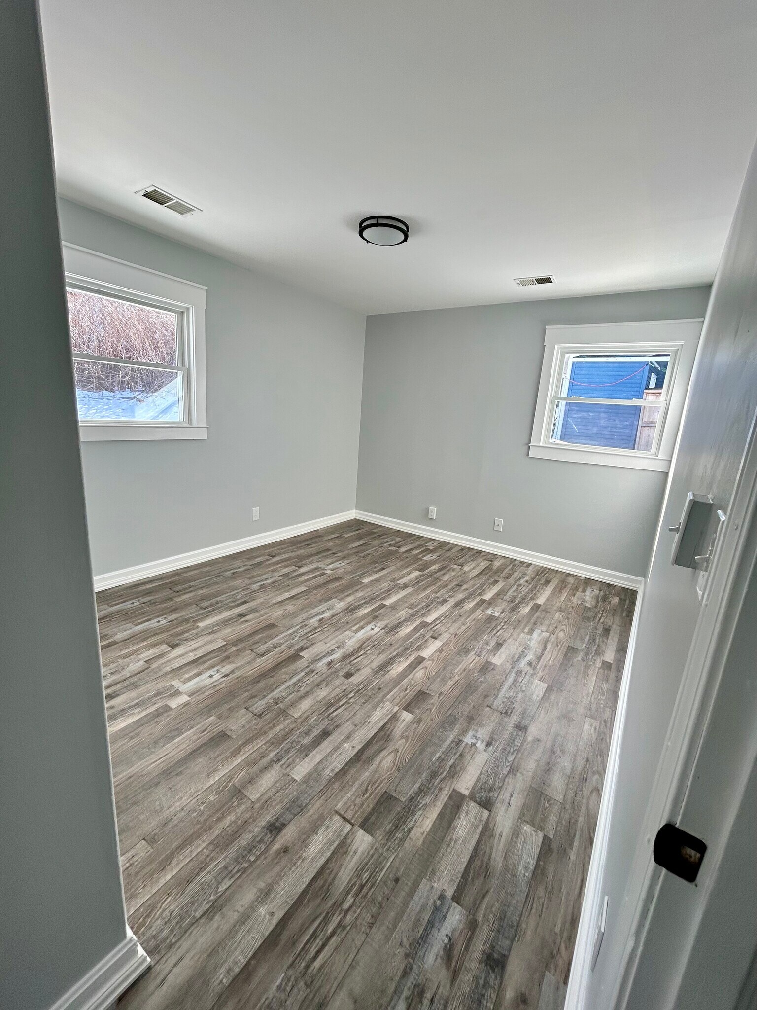 Building Photo - 1159 Nantasket Ave