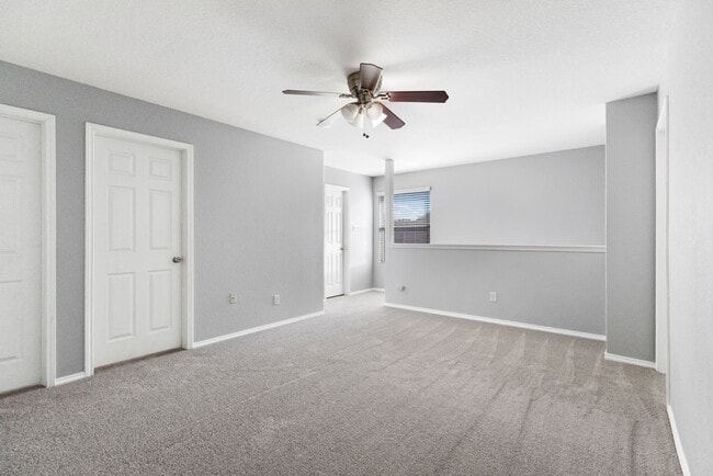 Building Photo - Charming Home Awaits: Spacious & Modern Living in a Prime Location