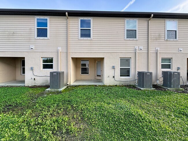 Building Photo - 5426 Companion Ln