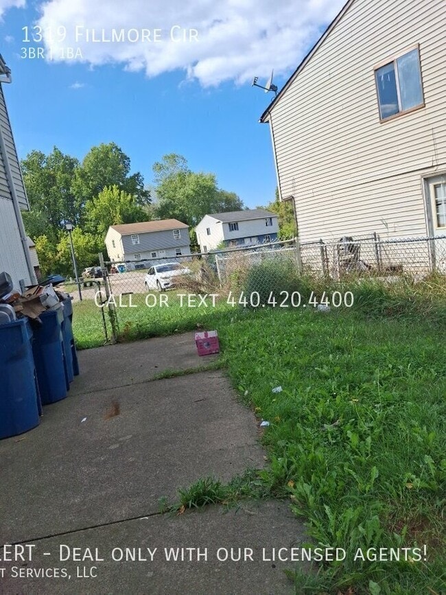 Building Photo - 1319 Fillmore Cir