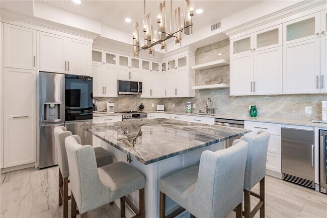 Building Photo - 6042 W Peppertree Way