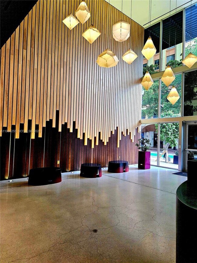 Building Photo - 151 SE 1st St