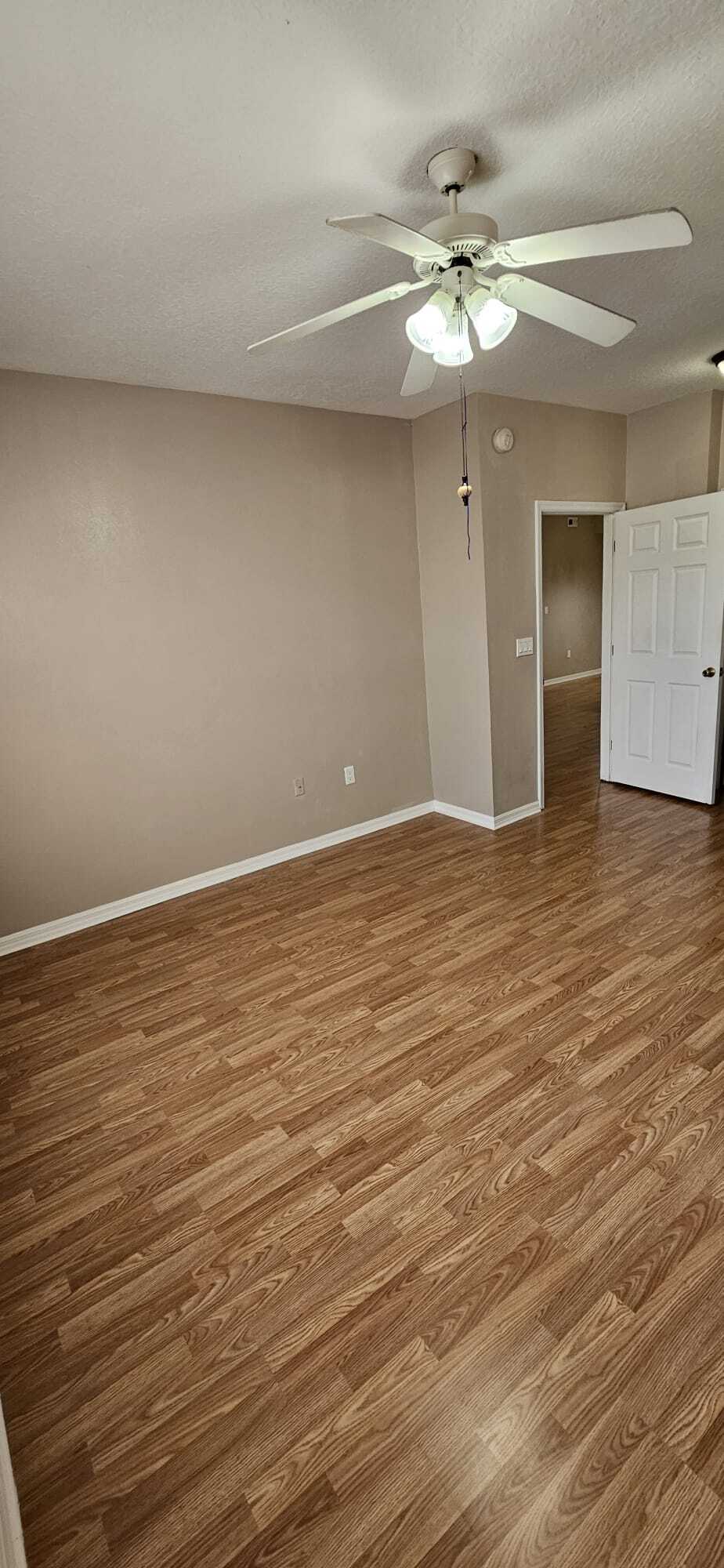 Master bedroom - 5614 Pinnacle Heights Cir