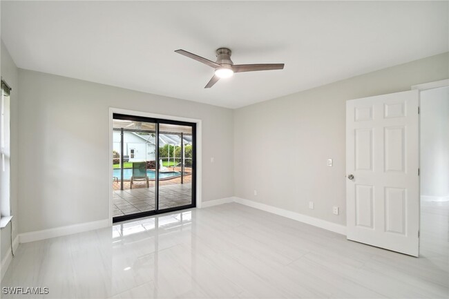 Building Photo - 1101 SW 51st Terrace