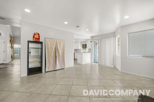 Building Photo - 1258 Biltmore Cir