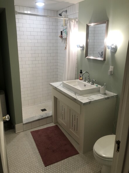 Lower Level Bath - 360 144th Ave