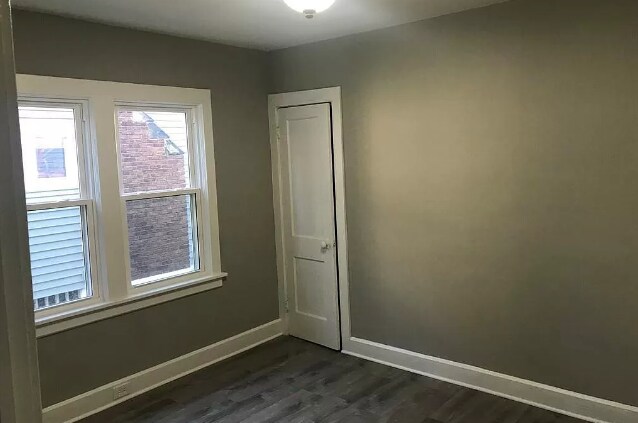 Building Photo - 1654 Cordova Ave