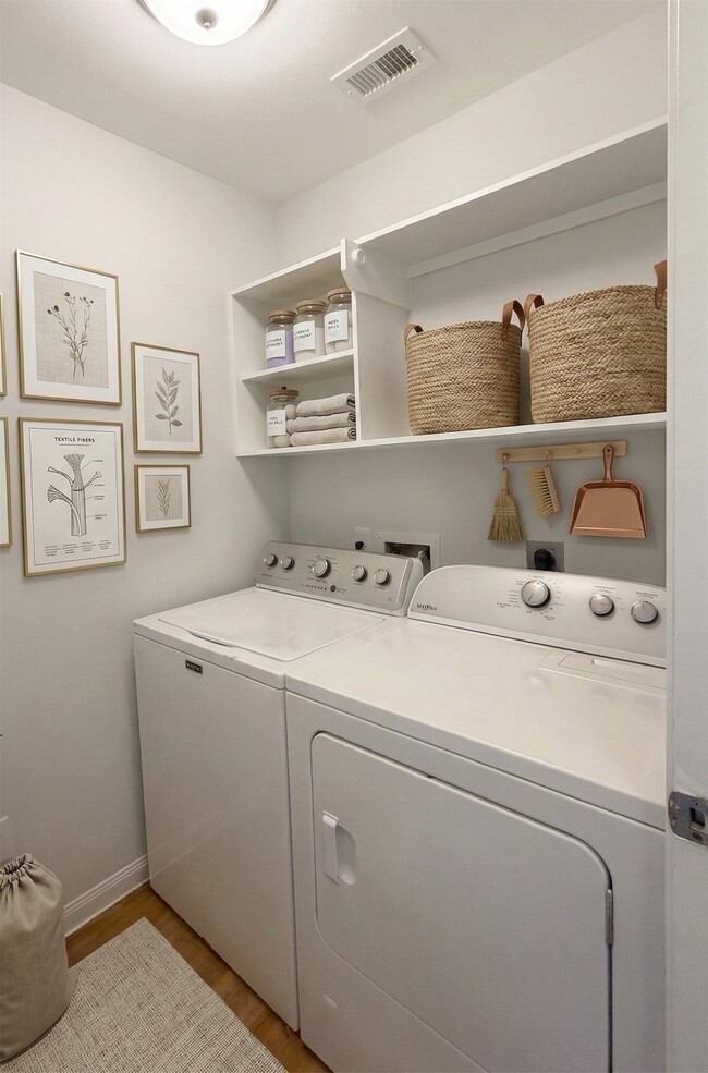 Building Photo - 6159 El Granate Dr