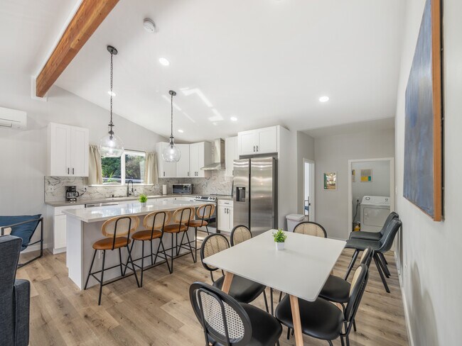 Building Photo - 95-148 Waimakua Dr