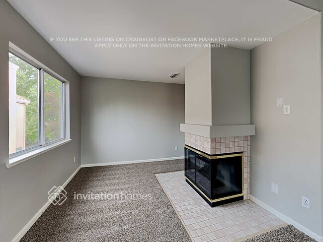 Building Photo - 148 Suncrest Way