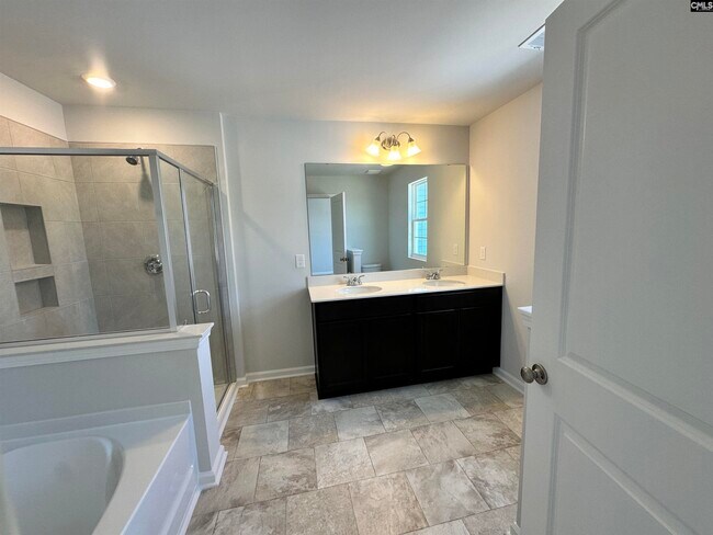 Building Photo - 316 Hardwick Dr