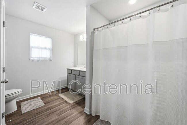 Building Photo - 1120 Wedgewood Dr NW