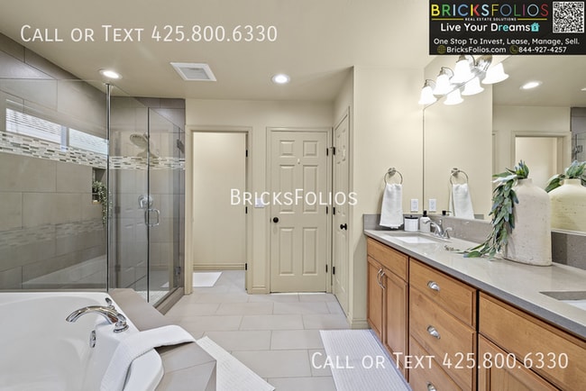 Building Photo - Redmond Ridge Luxury Living | East-Facing Murray Franklyn Gem