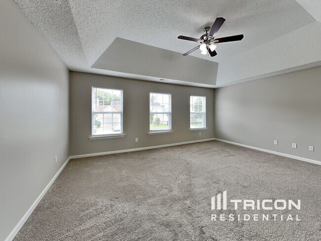 Building Photo - 2208 Ballingarry Dr
