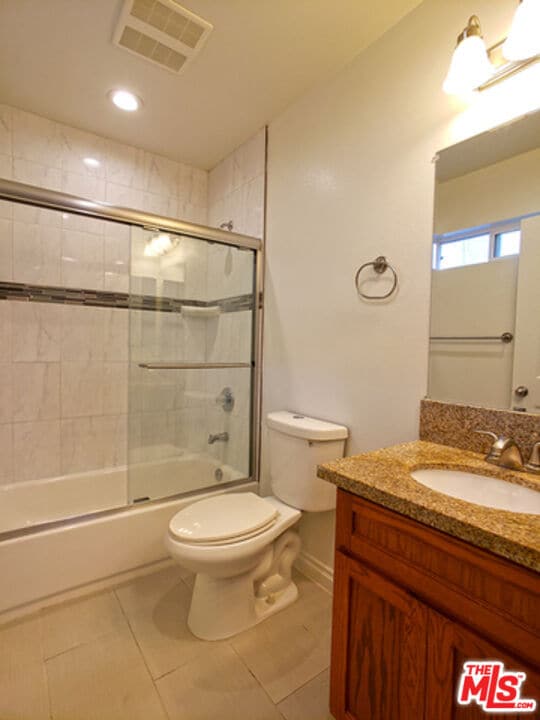 Building Photo - 1144 S Mariposa Ave