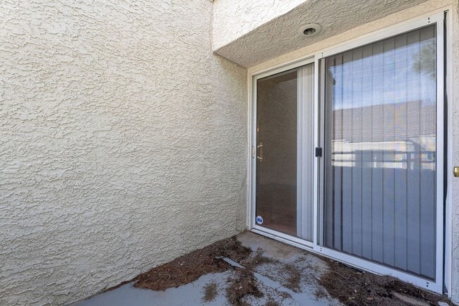 Building Photo - 8920 Antioch Way