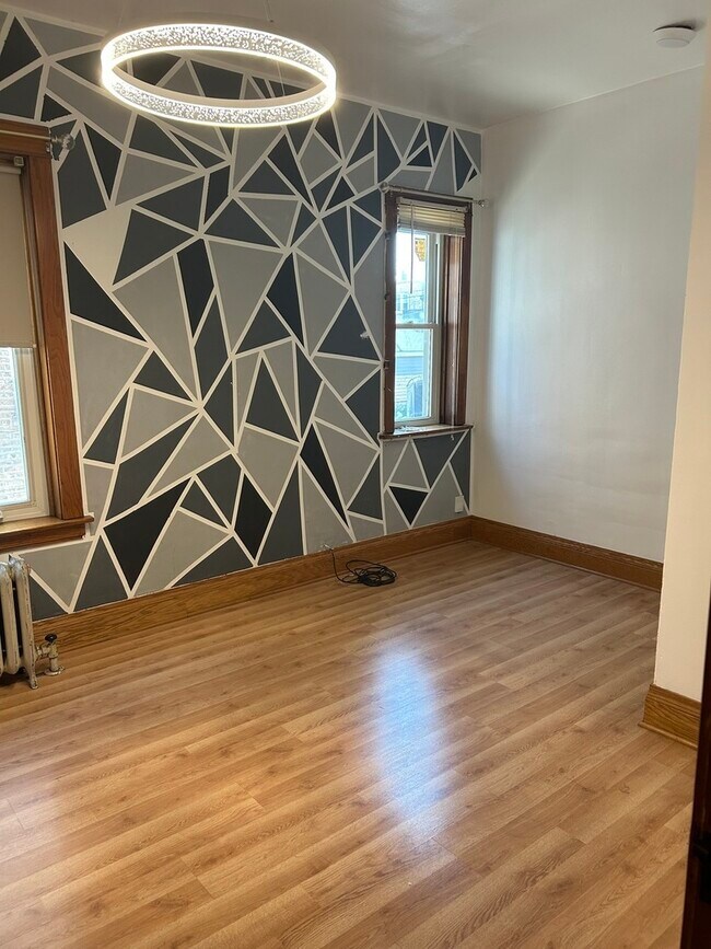 Building Photo - 2237 Elmwood Ave