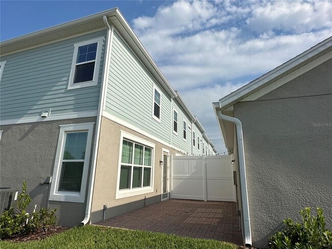 Building Photo - 7399 Mezzano Ln