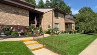 Building Photo - 160 Cross Slope Ct