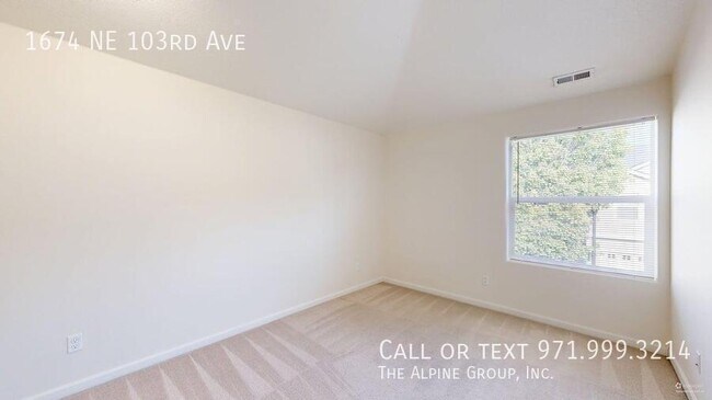 Building Photo - 1674 NE 103rd Ave