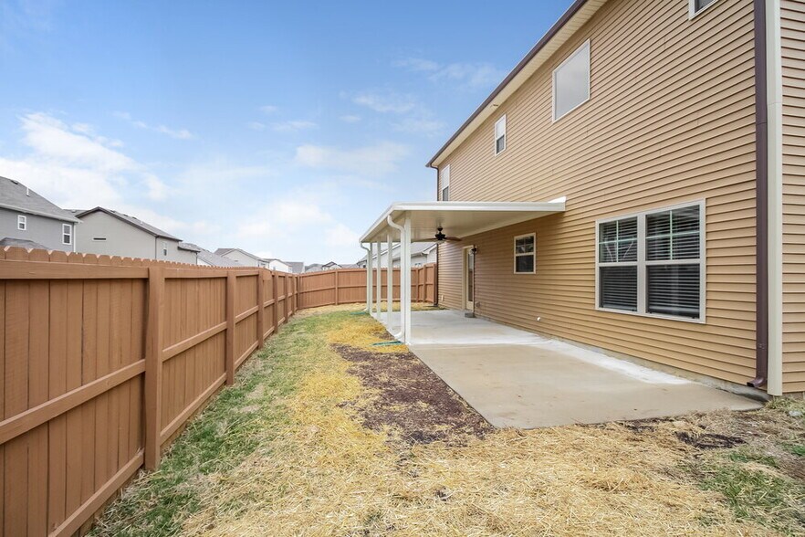 Building Photo - 1728 Bellamy Ln