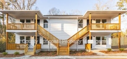 Building Photo - 530 Mississippi St