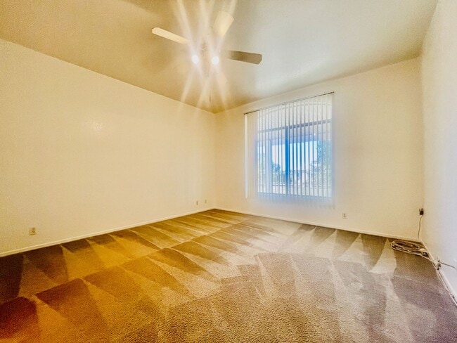 Building Photo - Stunning Single Story, 3 Home with Open Floor Plan on Cul-de-sac